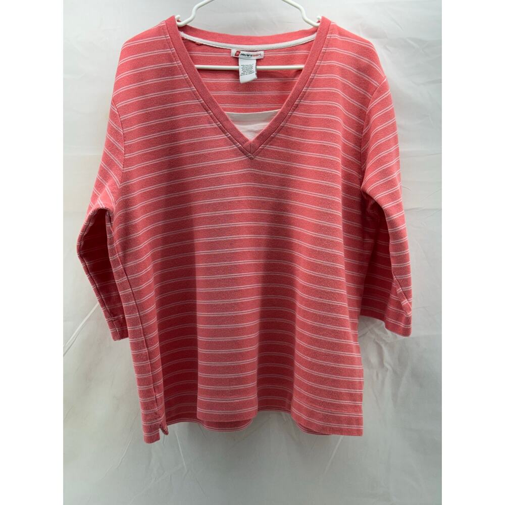 Players sport vintage women’s 3X tall 3/4 sleeve coral/white striped shirt.